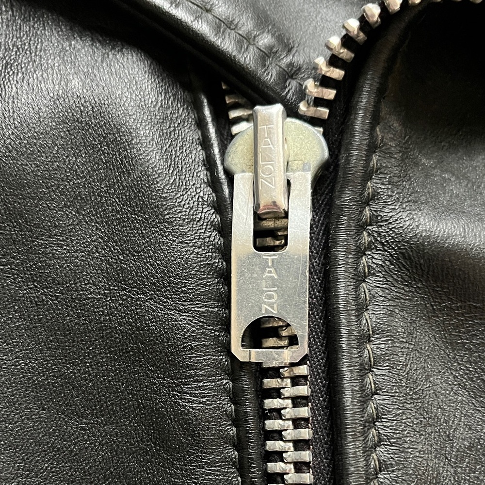 1970s Schott Perfecto Black Leather Motorcycle Jacket - Picture 3 of 11